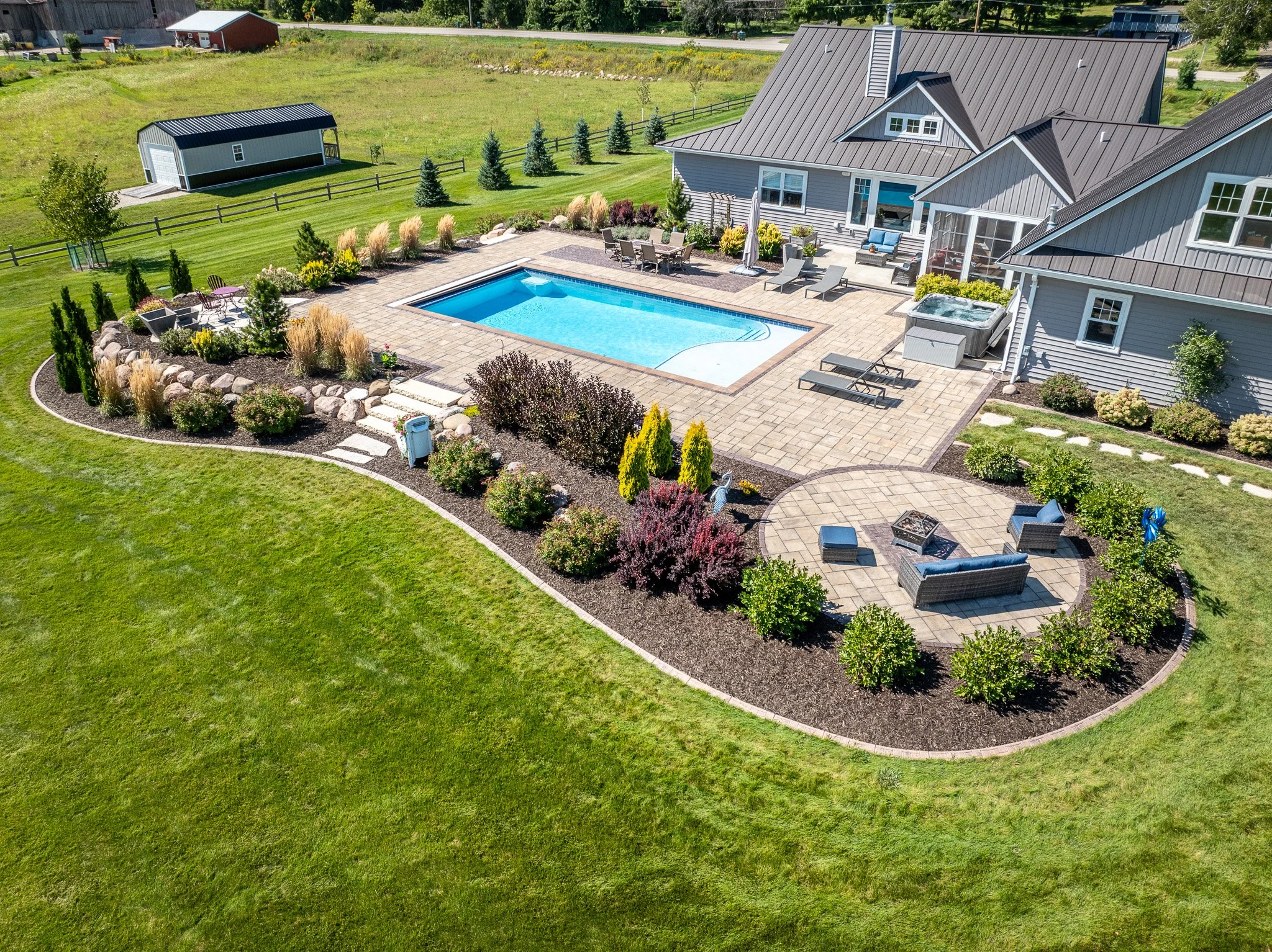 Hardscape Contractors in Appleton, WI | Van Zeeland Nursery